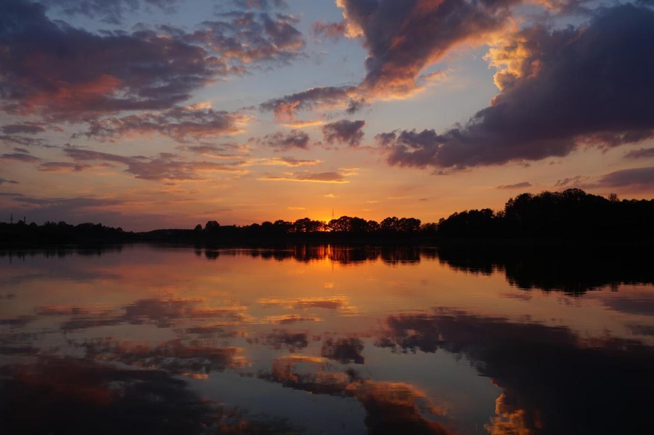 Вилла Z Widokiem Na Jezioro Илава Экстерьер фото